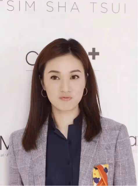 TVB視後回應突然缺席新劇原因,稱還有機會回巢拍劇,與最佳CP合體出席活動