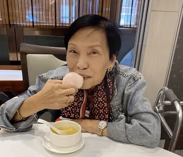 TVB老戲骨捐出600萬房產，看淡生死立好遺囑，熱心慈善一生未婚