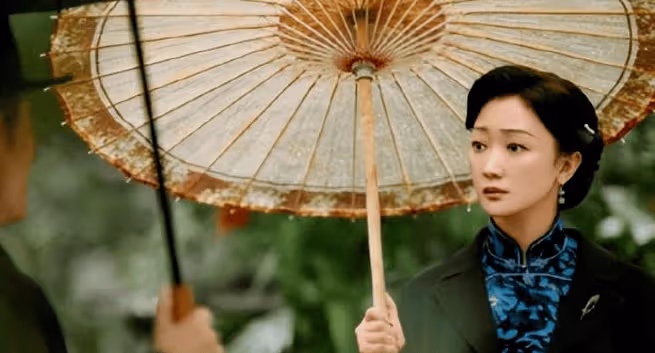 靳東沒帶紅她,蔣雯麗沒帶紅她,如今44歲搭檔張頌文終於紅了