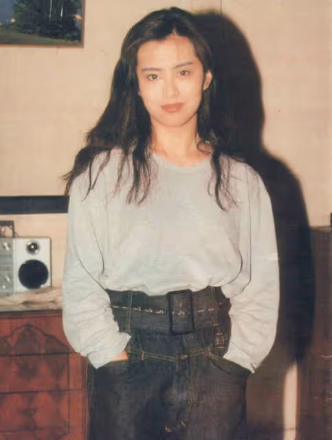 57歲王祖賢近照曝光:歲月不饒人,女神也難逃「發福」魔咒?