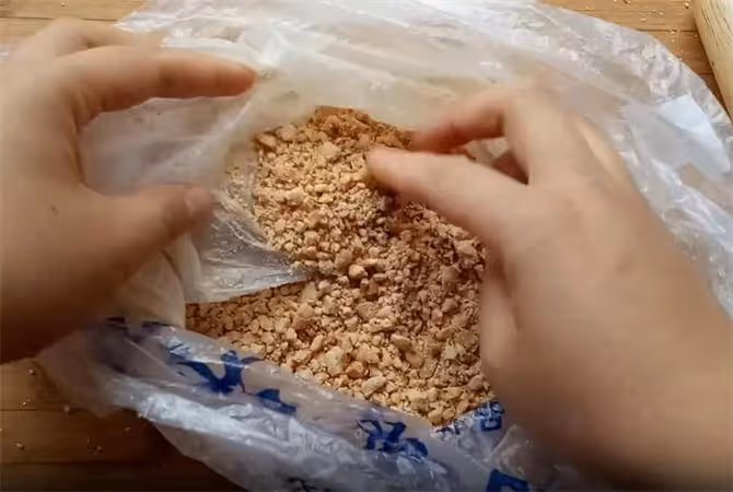 一碗糯米粉,一碗花生,不擀麵,不揉面,筷子攪一攪,家人都說好