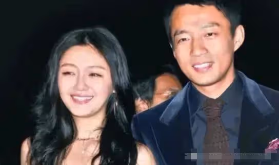 汪小菲酒店用品甩賣引發搶購,網友:告命夫人告到最後一無所有!