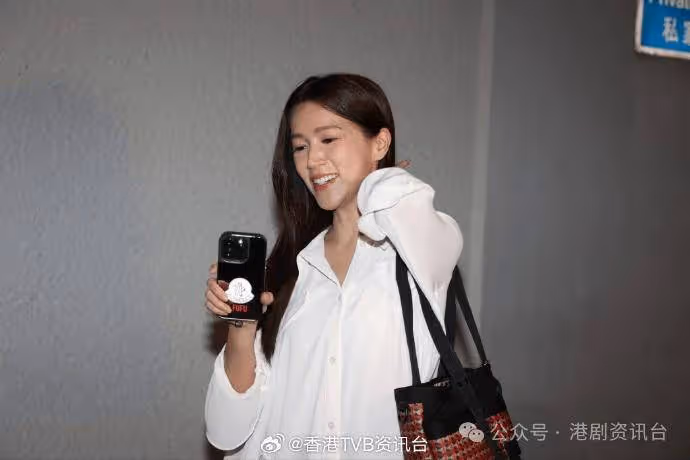 TVB中期業績轉虧為盈報捷!許濤召「親生仔女」開神秘會議談未來發展