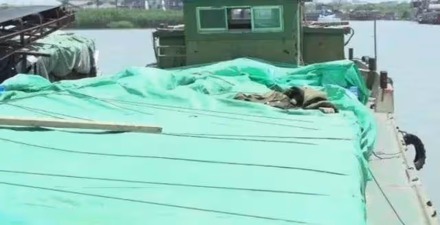 18年崑山出現神秘貨船,男女在夜間活動頻繁,引警方懷疑牽出大案