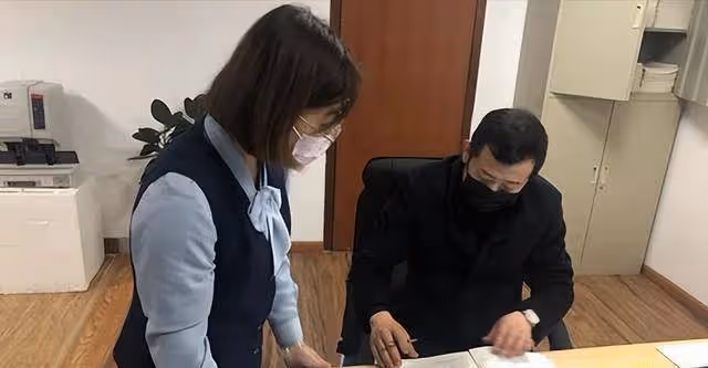 18年男子存銀行4840萬,1小時後卻被女行長轉走,銀行:不關我事