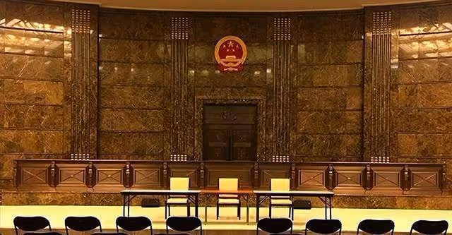 18年男子存銀行4840萬,1小時後卻被女行長轉走,銀行:不關我事