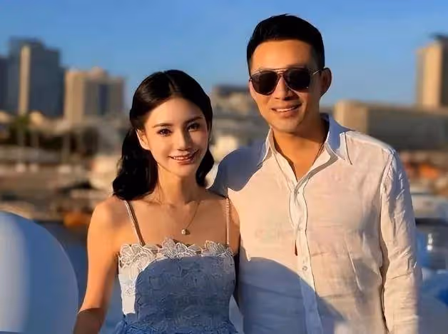 大秀恩愛！汪小菲馬筱梅赴天津麻六記開業，筱梅親手攤煎餅果子，還是倆雞蛋的