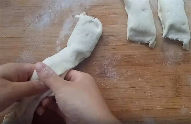 麻醬燒餅,不用烤箱在家做,只需三步,醇香酥脆,比外面好吃太多