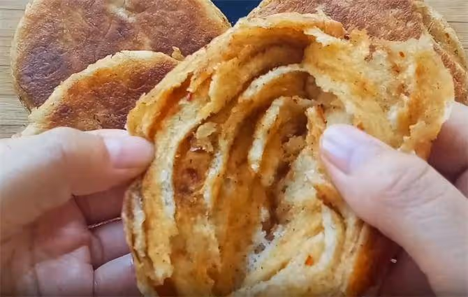 醬油燒餅,你吃過沒?蓬鬆酥脆,不油膩,做法比例詳細告訴你