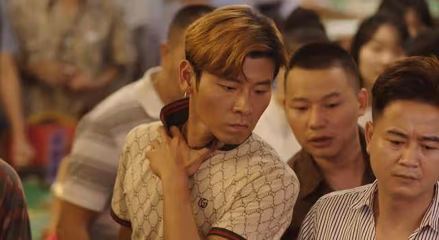 《邊水往事》被網友舉報,劇情鏡頭尺度大,要求電視台下映處理