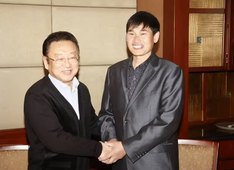 蔣大為又被造謠開除軍籍,本人親自闢謠,披露和朱之文的恩怨