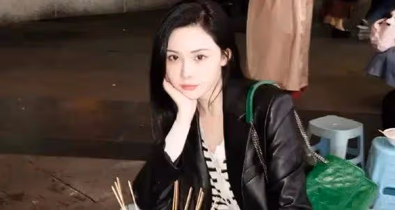 汪小菲自爆驚人內幕!張穎穎兩救其命,為何翻臉如仇?真相令人心驚!
