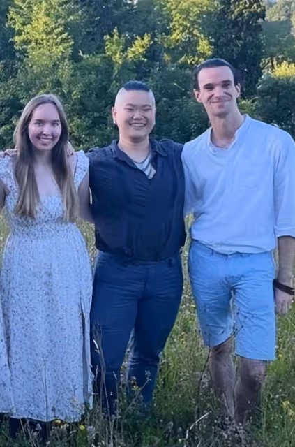 畢福劍獨生女兒,長相令人驚訝,移民國外,不贍養父親?