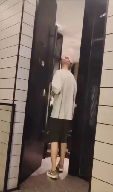 鹿晗關曉彤聚餐被偶遇,甜蜜細節曝光:戀情穩定,幸福滿滿!