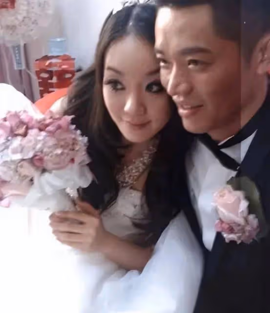 揭秘鳳凰傳奇曾毅:23年默默守護的女人,竟是她?!