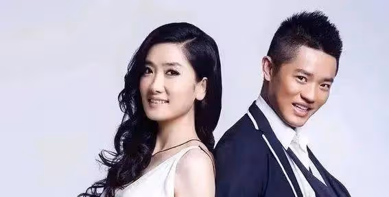 揭秘鳳凰傳奇曾毅:23年默默守護的女人,竟是她?!