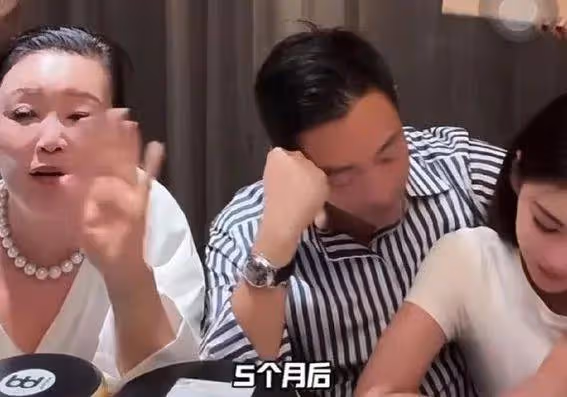 張蘭喜當奶奶!馬筱梅從小三到孕媽,汪小菲的甜蜜親吻藏不住
