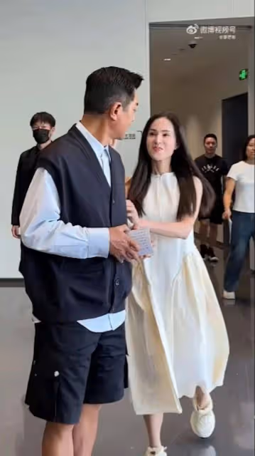 古天樂、李若彤29年後再同框!顏值仍令人羨慕!女方剖白曾愛上過兒