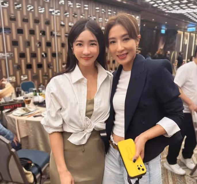 好拼!前TVB小花利穎怡露背扮死屍,只遮下半身稱是最大尺度演出