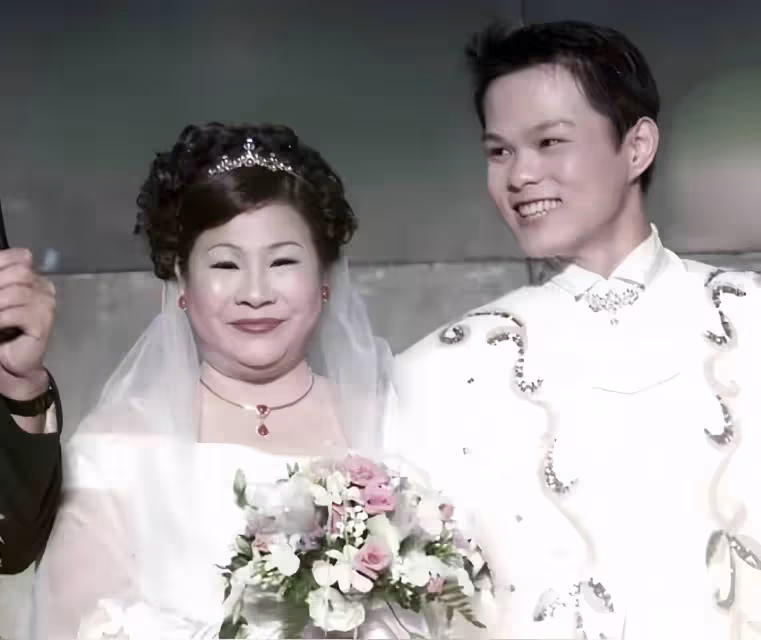 突傳死訊!台灣「母子戀」紅人因病離世,愛上閨蜜兒子一夜成名
