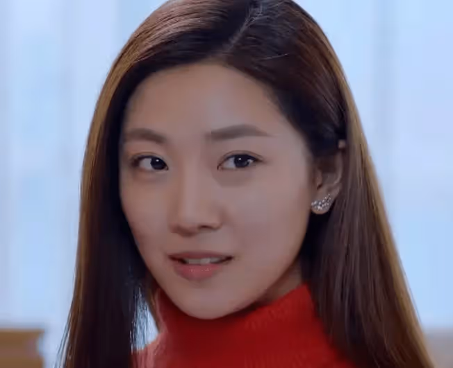 她是胡歌都捧不紅的女演員,因為名字太難念,出道12年一直不紅
