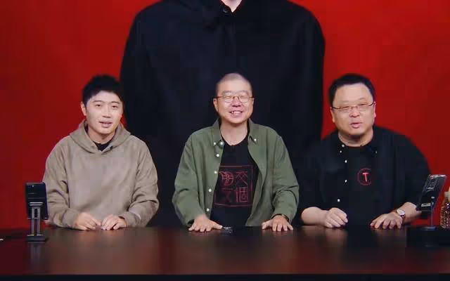 消失的李誕，活成了直播間裡的男閨蜜