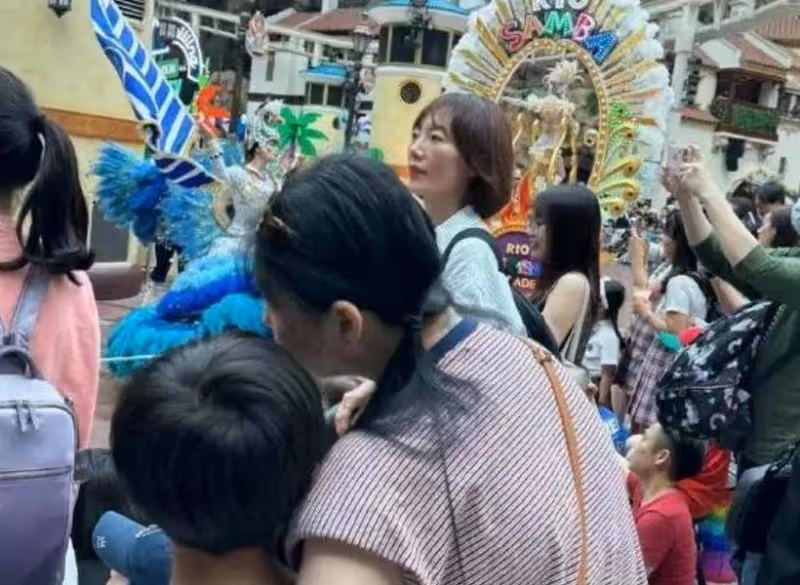 慘不忍睹!大S帶具俊曄跟家人合影,47歲大S骨瘦如柴毫無生氣,嫁錯人的下場