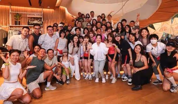 賈玲瘦身神話破滅?活動生圖曝光 網友:這是我的真實寫照!