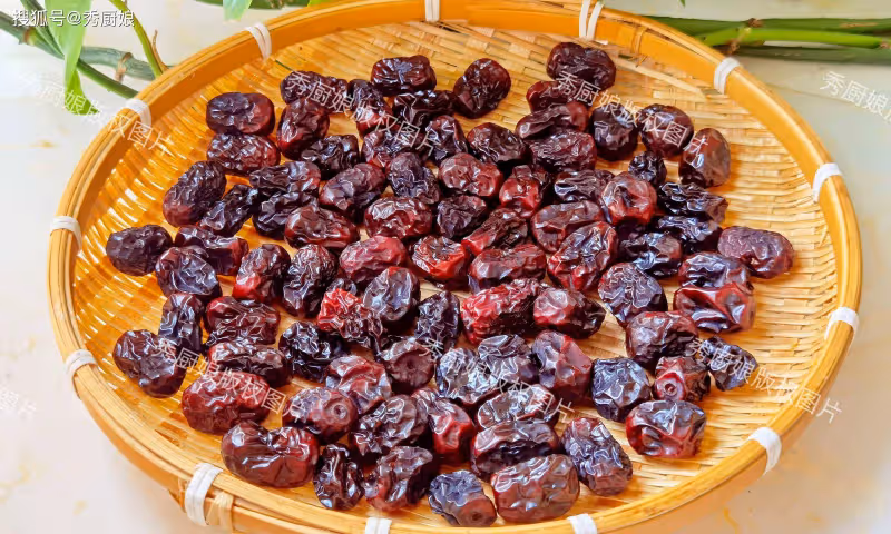 立秋後,吃葡萄、蘋果不如吃它!一蒸一曬囤起來,大人孩子都愛吃