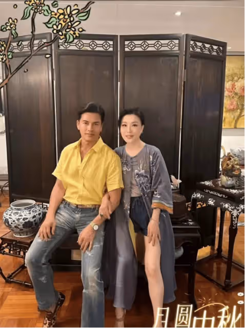 香港不老男神自爆常遇誘惑,有過思想出軌,罕見談前妻周海媚曾是最愛
