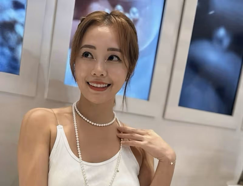 恭喜!香港女星結婚不到半年火速生子,與圈外老公未婚先孕
