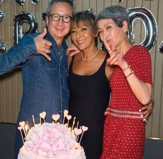 60歲生日變男神聚會?古天樂顏值崩塌,唐鶴德驚人之舉引爆全場!