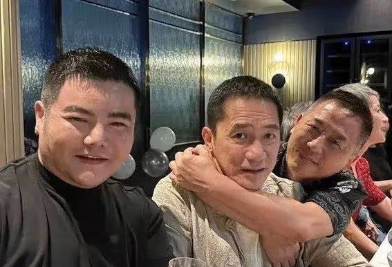 60歲生日變男神聚會？古天樂顏值崩塌，唐鶴德驚人之舉引爆全場！