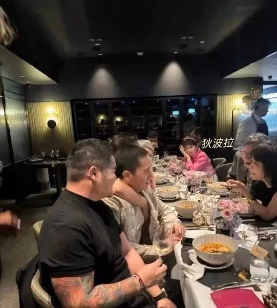 60歲生日變男神聚會?古天樂顏值崩塌,唐鶴德驚人之舉引爆全場!