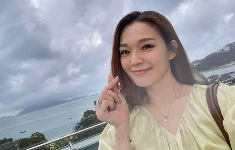 TVB女星呂慧儀離婚六年,當單親媽媽獨立養子,前夫婚內出軌