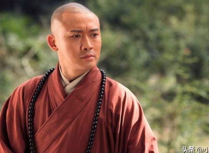 聶遠:一婚娶美女演員,二婚娶小9歲美女粉絲,妻子300萬生活費,活成人生贏家