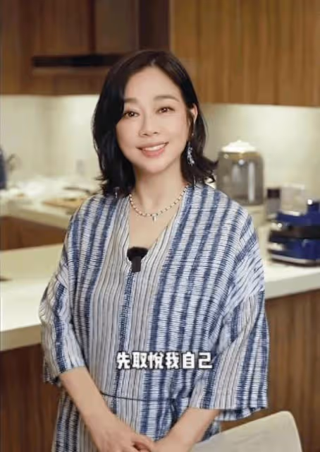 前TVB花旦客串內地劇被指膀大腰圓,身材臃腫!直呼胖若兩人!