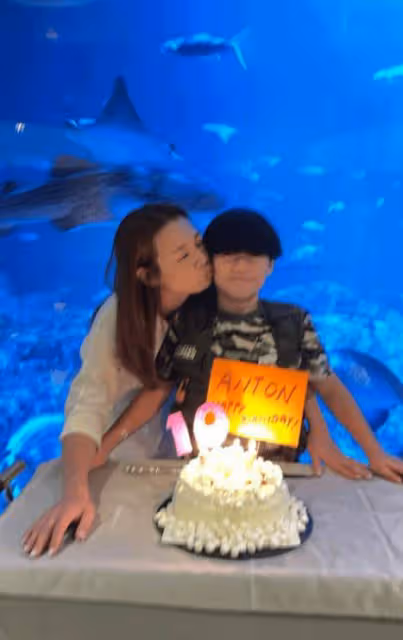 做單親媽媽6年!TVB長腿女星給10歲兒子慶生!與男拍檔頻傳緋聞