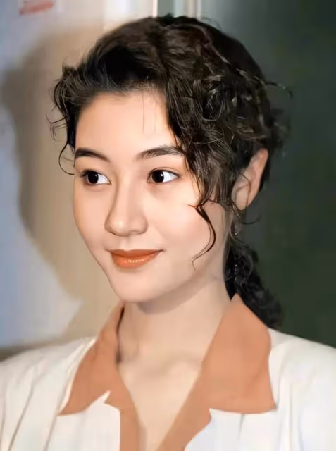 如今證明,躺在病危重症室的李嘉欣,讓我們明白什麼叫現世報