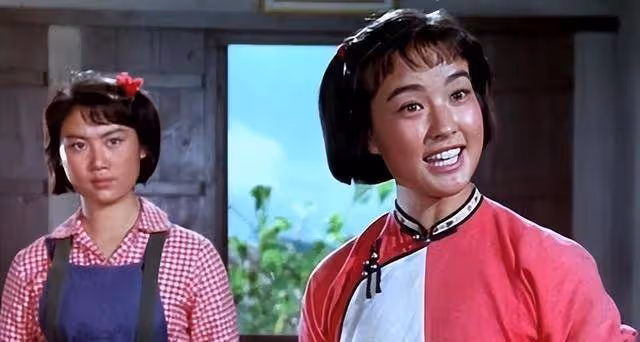 強行割韭菜年齡成謎,這一次,73歲的劉曉慶,不再被世界寬容