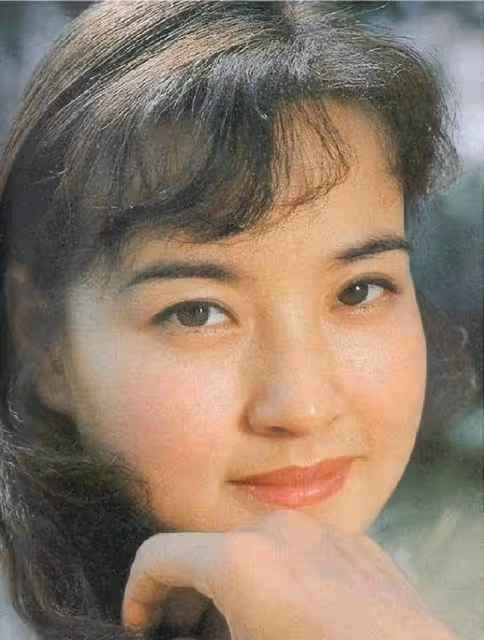 強行割韭菜年齡成謎,這一次,73歲的劉曉慶,不再被世界寬容