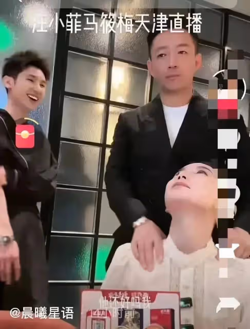 汪小菲這回是真幸福了!馬小梅細心詢問汪小菲是否要喝湯,汪小菲抱著狗狗撒嬌