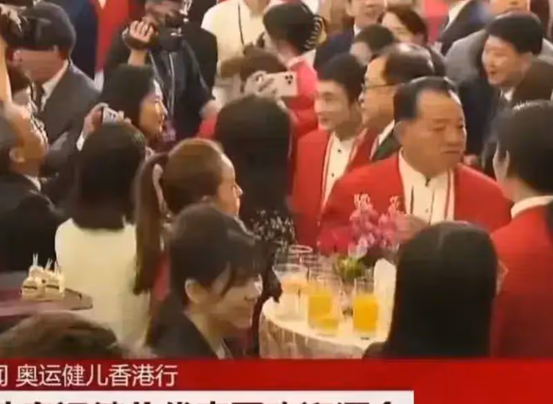 陳若琳和牛駿峰3次約會,默契穿搭眼神好甜,全紅嬋說的真對!