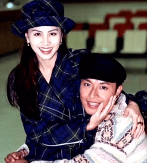 "小花旦"吳佳尼嫁給男神馬景濤,十年婚姻兩個娃,離婚啥情況?