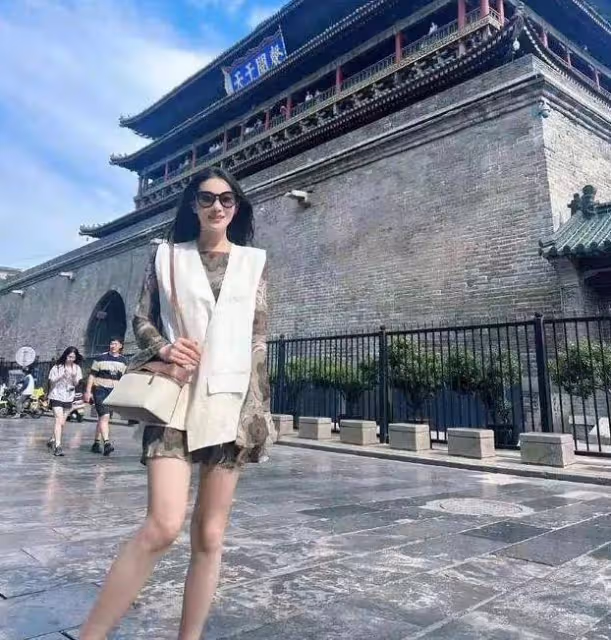 37歲張馨予逆生長法則!穿紅T恤短褲大長腿搶鏡