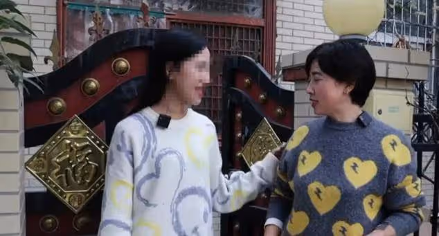 揭秘網紅真面目:麥小登賣慘營銷翻車,明月成最大贏家!