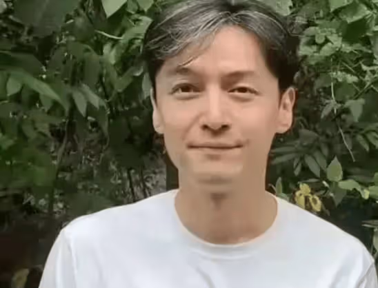 太嚇人了!這些明星突然就老的不成樣子了,網友:歲月真沒優待誰