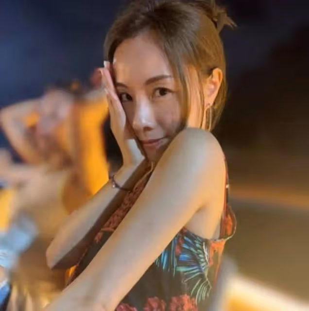 恭喜!香港知名女星新戀情曝光,男友遭曝正面照,身材高大兼顏值高撞臉韓星