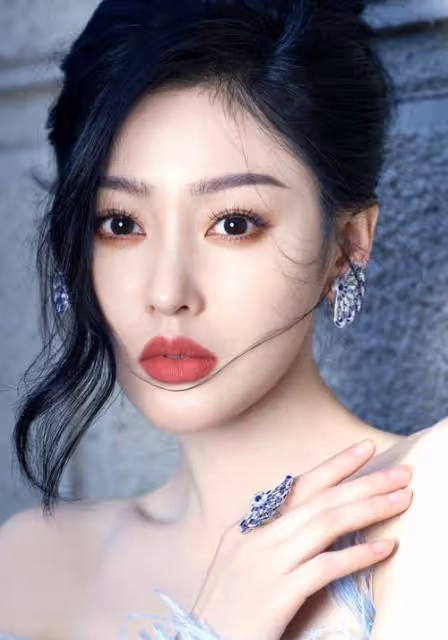 過氣女演員,這次要靠短劇翻身了