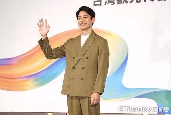 男神妻夫木聰秀三聲道帥氣現身! 曝來台灣最擔心1件事